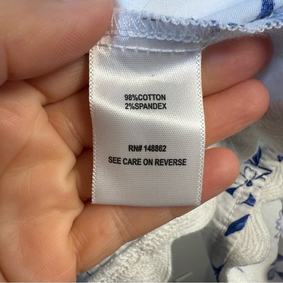 Belle Isle by Torrid Blue and White Floral Ruffle Babydoll Top Size 2X NWT - Picture 9 of 10